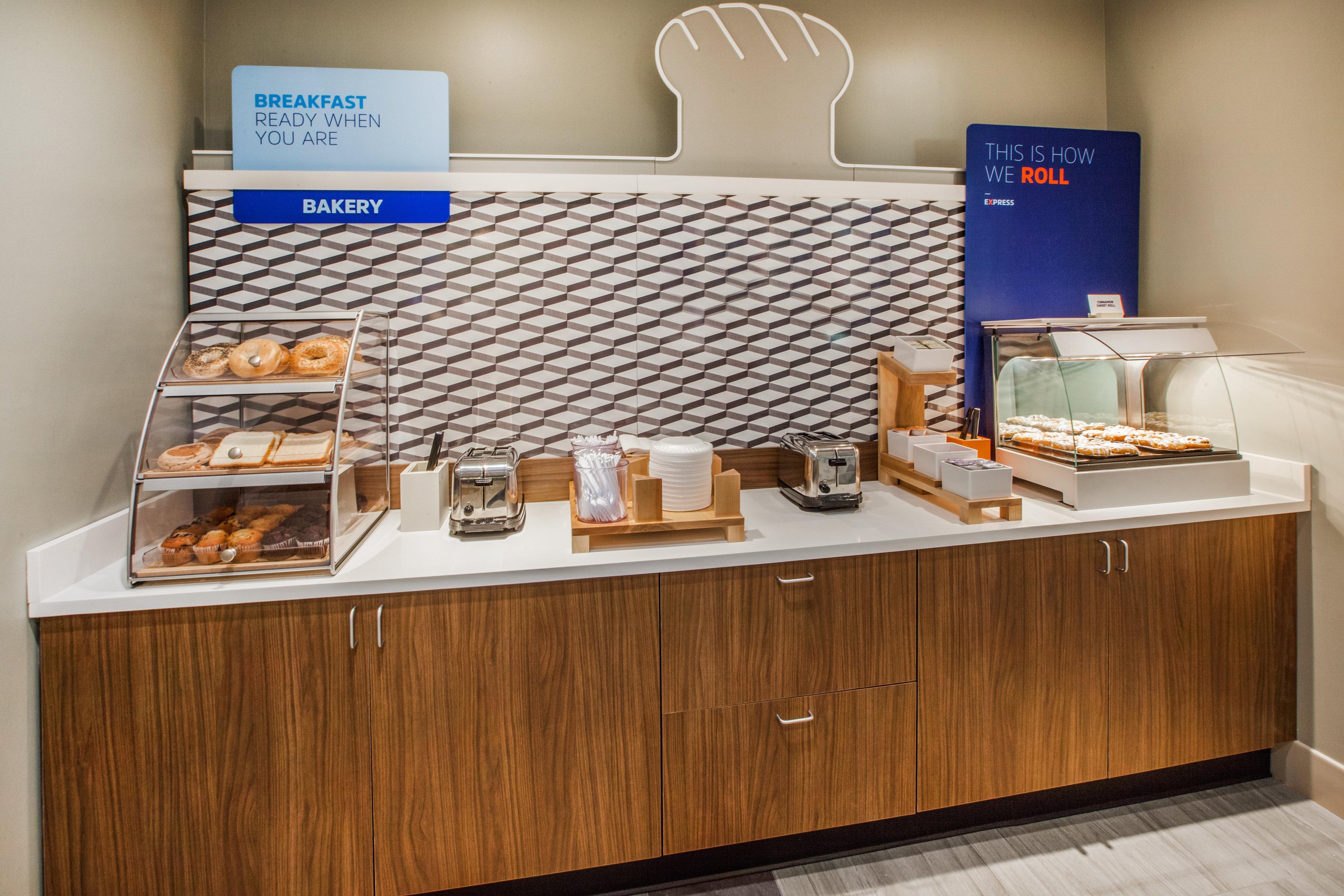 Holiday Inn Express & Suites - Columbus Airport East By Ihg Exteriér fotografie