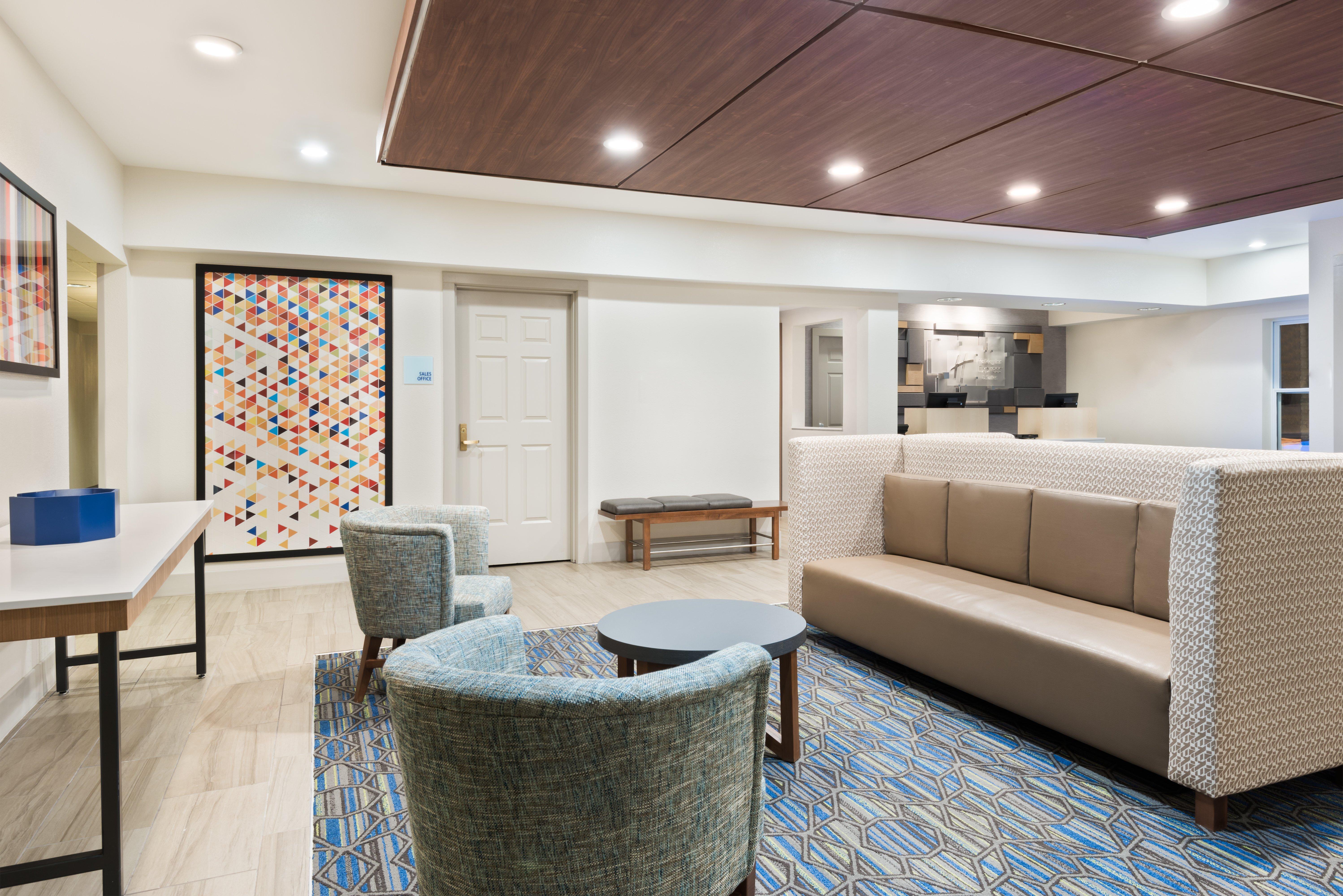 Holiday Inn Express & Suites - Columbus Airport East By Ihg Exteriér fotografie