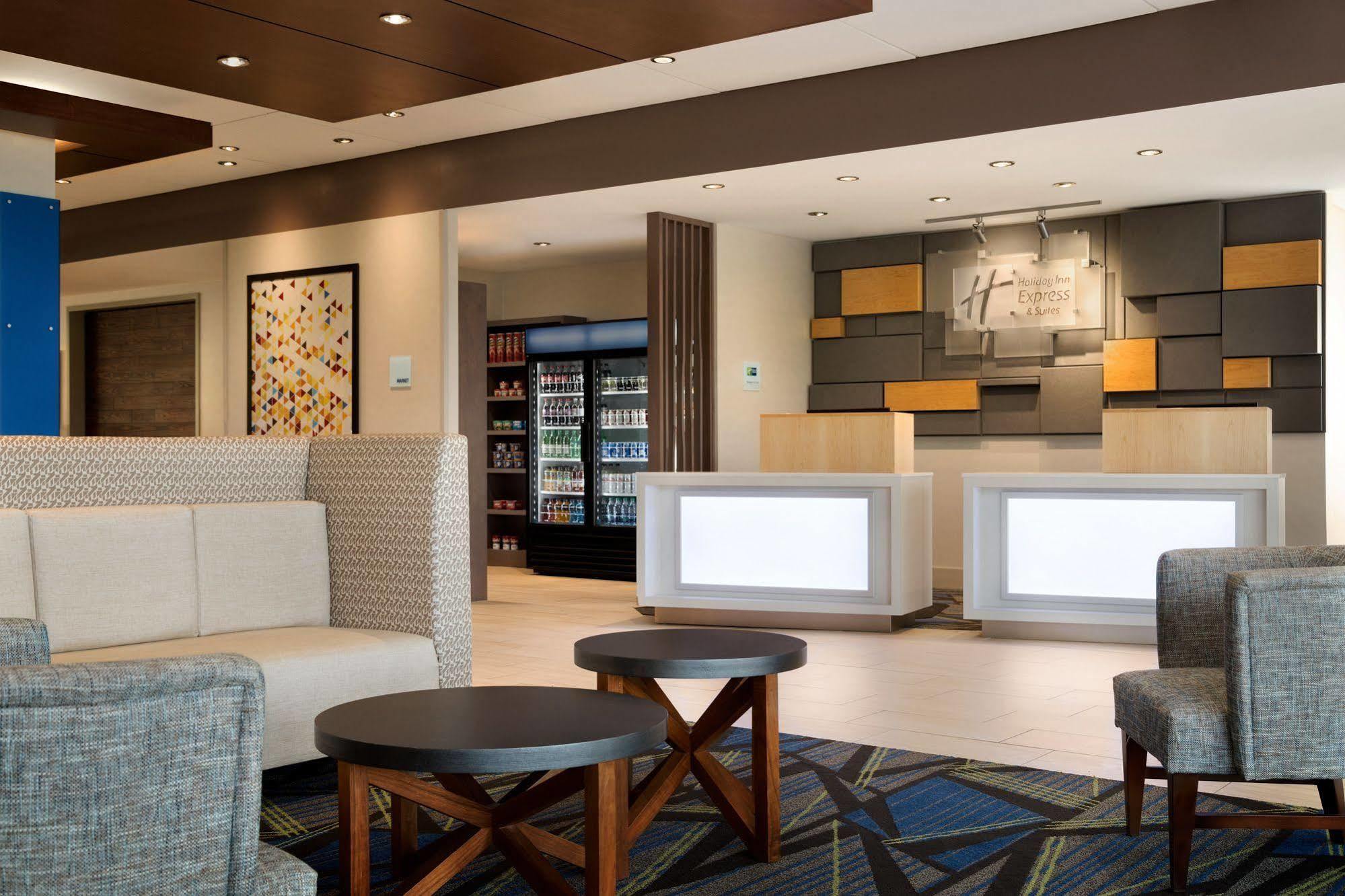 Holiday Inn Express & Suites - Columbus Airport East By Ihg Exteriér fotografie